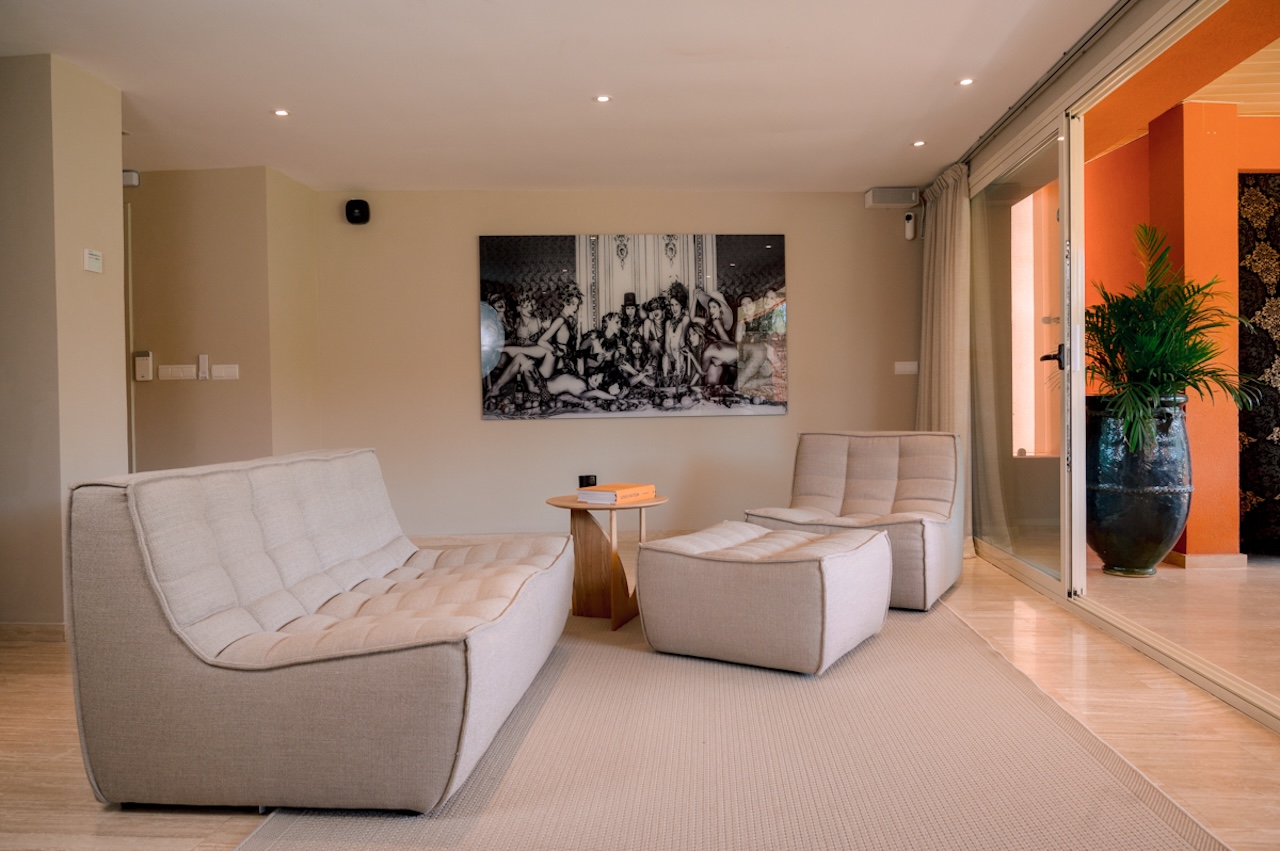 Resa Estates Ibiza apartment Ibiza sale verkoop Roca llisa living room .JPG